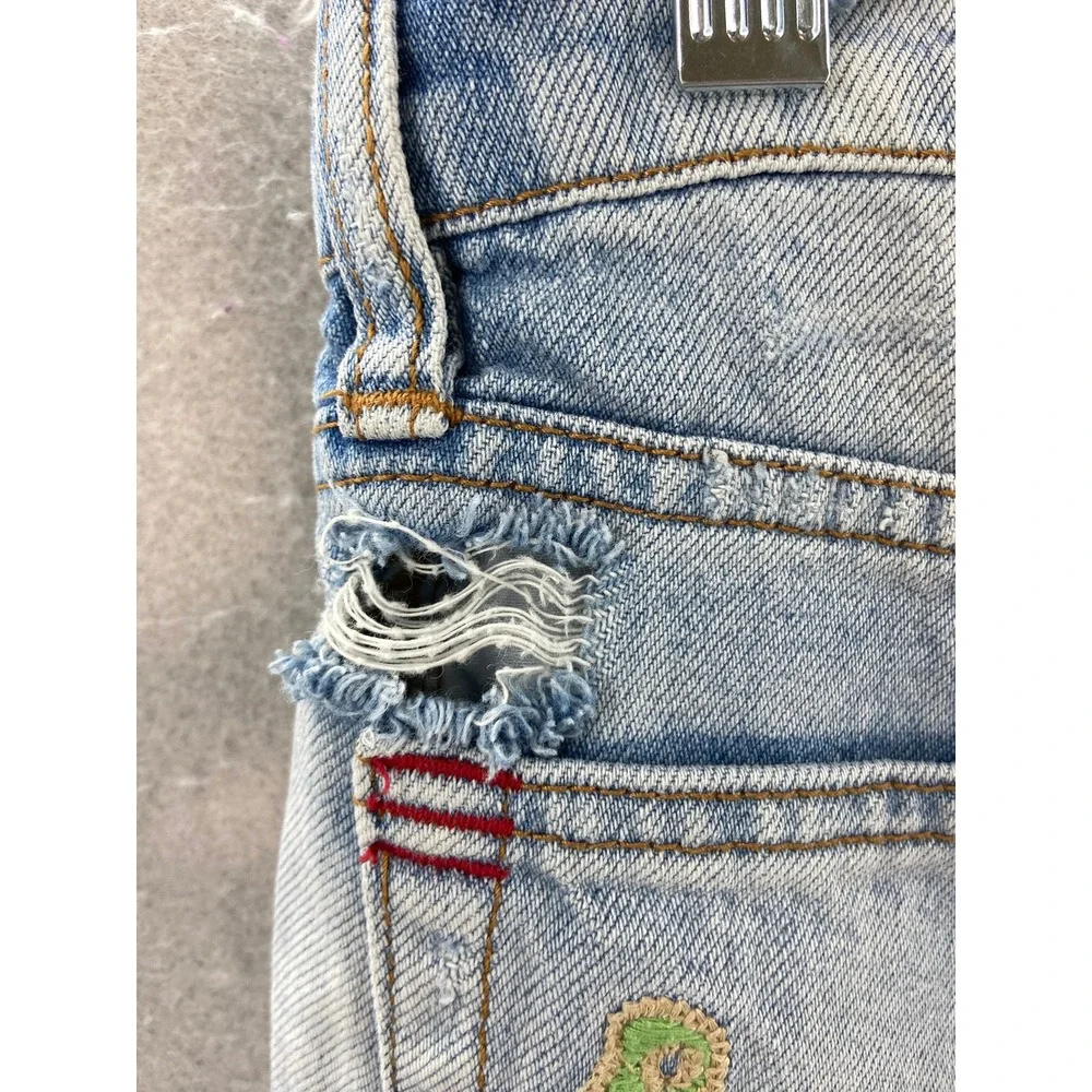 BDG Denim Shorts Women 26 Light Wash Distressed Embroidered Patch Boho Cutoffs